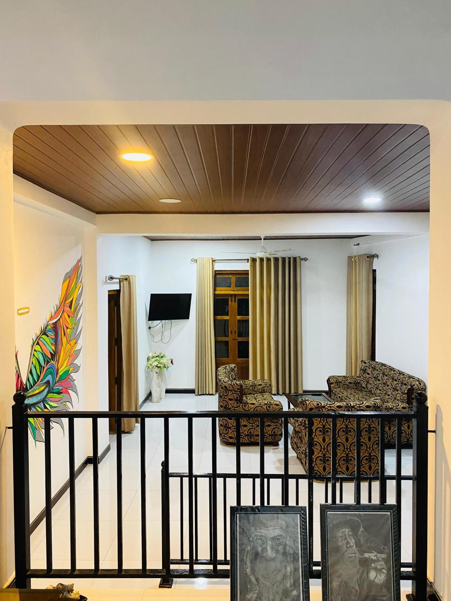 Enara Luxury Stay Katugastota Exteriör bild